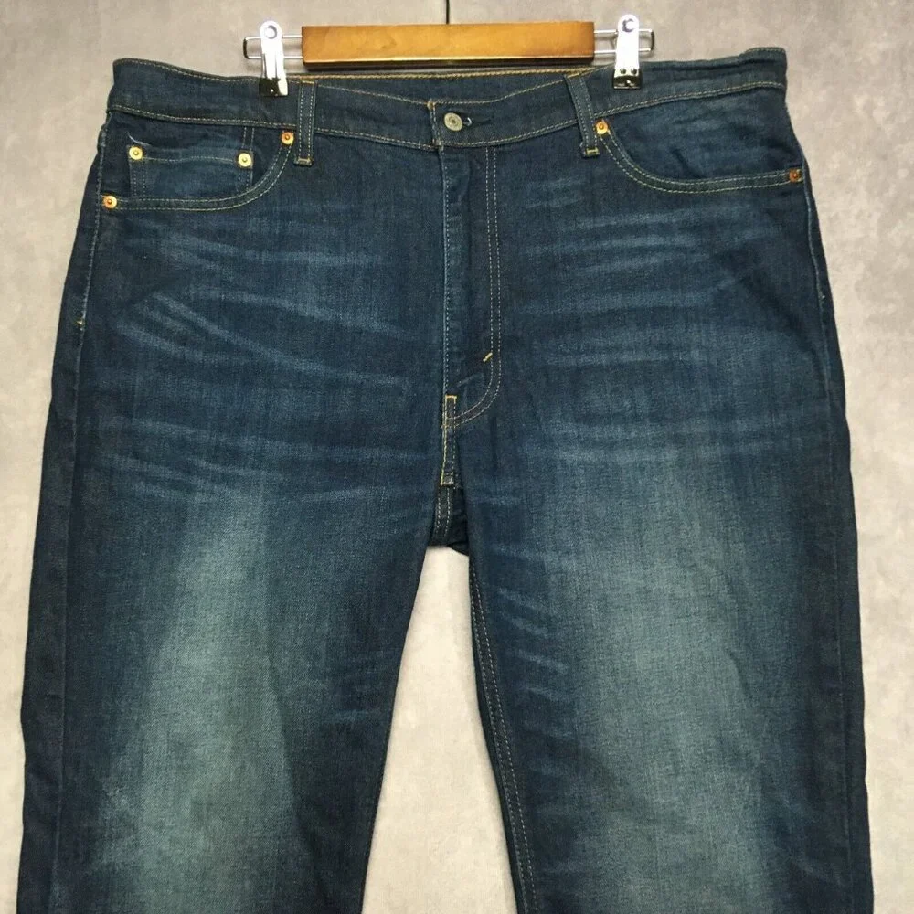 Levis Mens 541 Athletic Fit Blue Jeans size 40x32 Stretch Denim Zipper Fly Pants